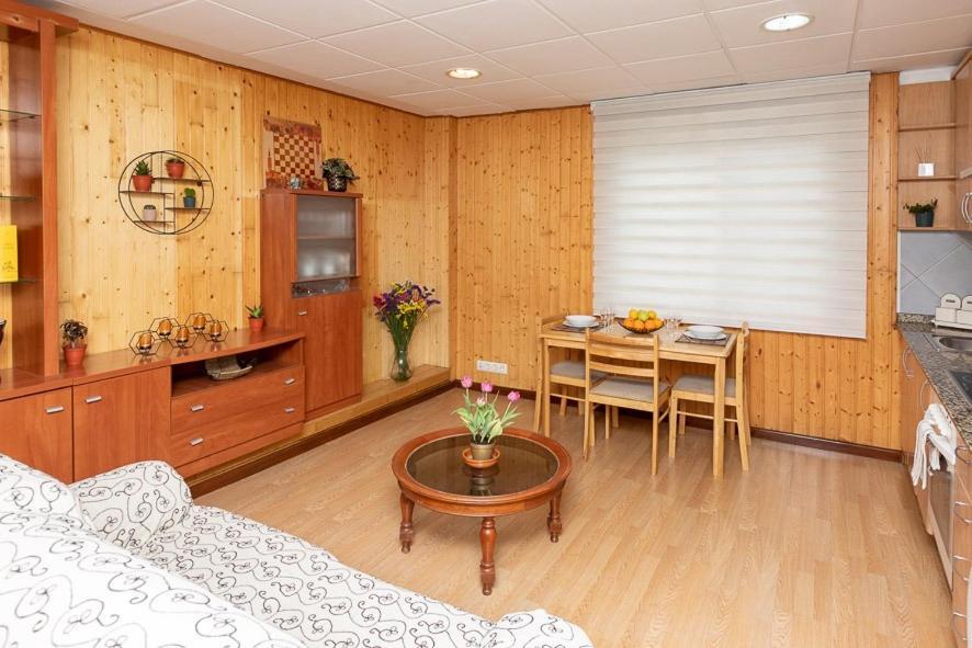 Holiday Home Vigo Curras Street Екстер'єр фото